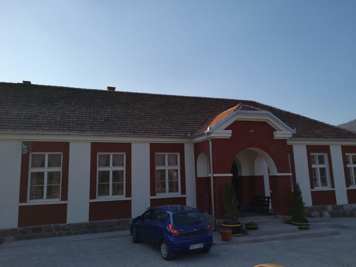Etno Konak Angela 호텔 Kalna 외부 사진